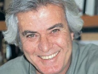 #TarıkAkan Nurlar içinde yat üstadim Hababamdan bir kişi daha eksildi 😢