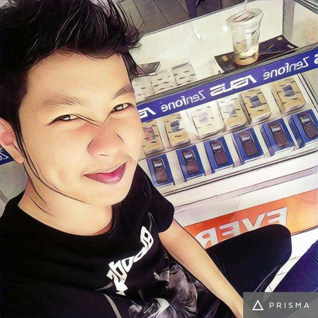 RanggiAde's tweet photo. Join my LIVE > Konfirmasi a/n tiara fade HOAX on #BIGOLIVE. https://t.co/pW9hW4KjhP https://t.co/dgRdPaTqjs