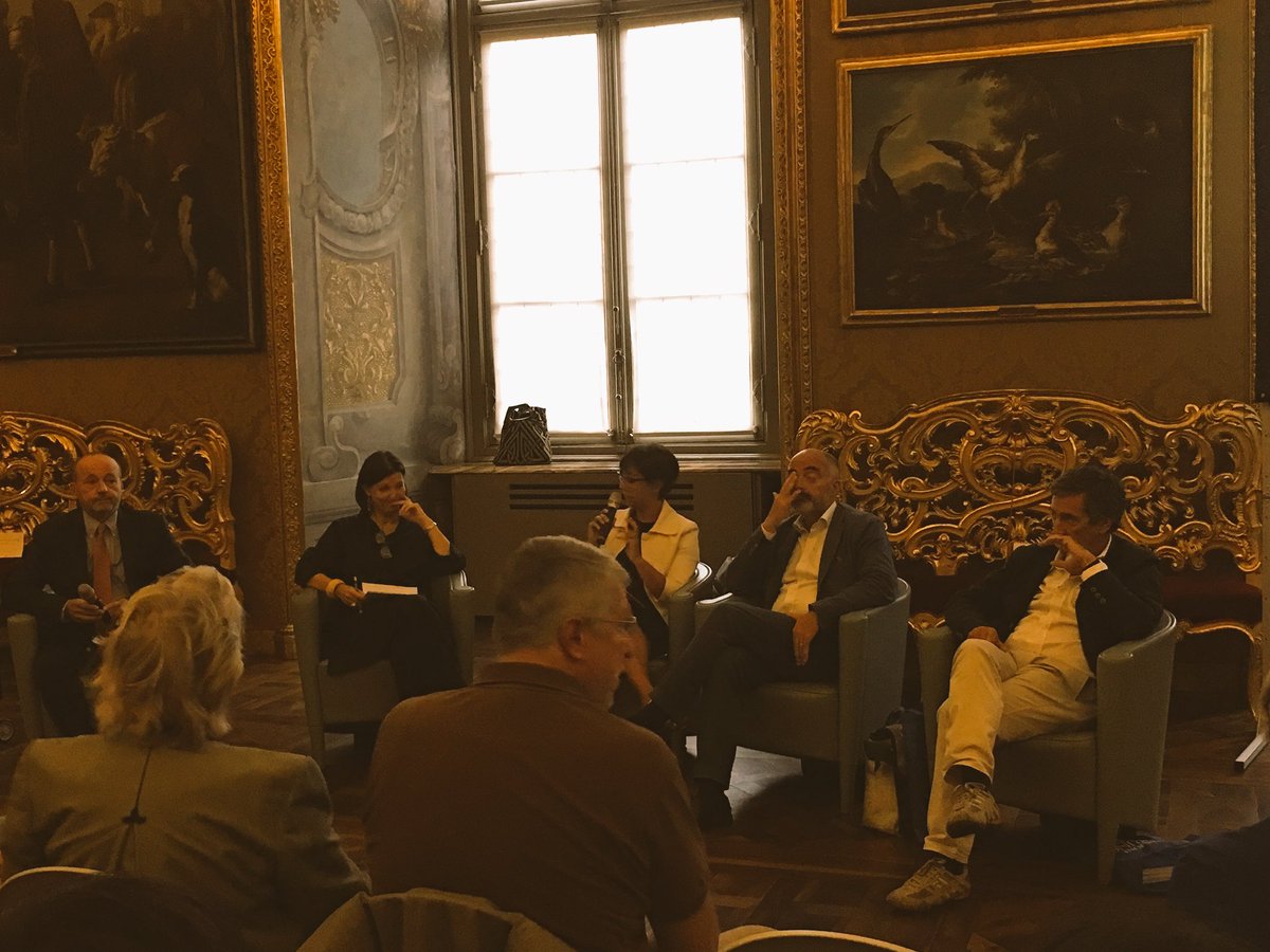 FondToMusei's tweet photo. #museumvisiontalks "Ogni opera di scienza è scienza e arte, come ogni opera d'arte è arte e scienza" #Pirandello https://t.co/LmpMFzZut4