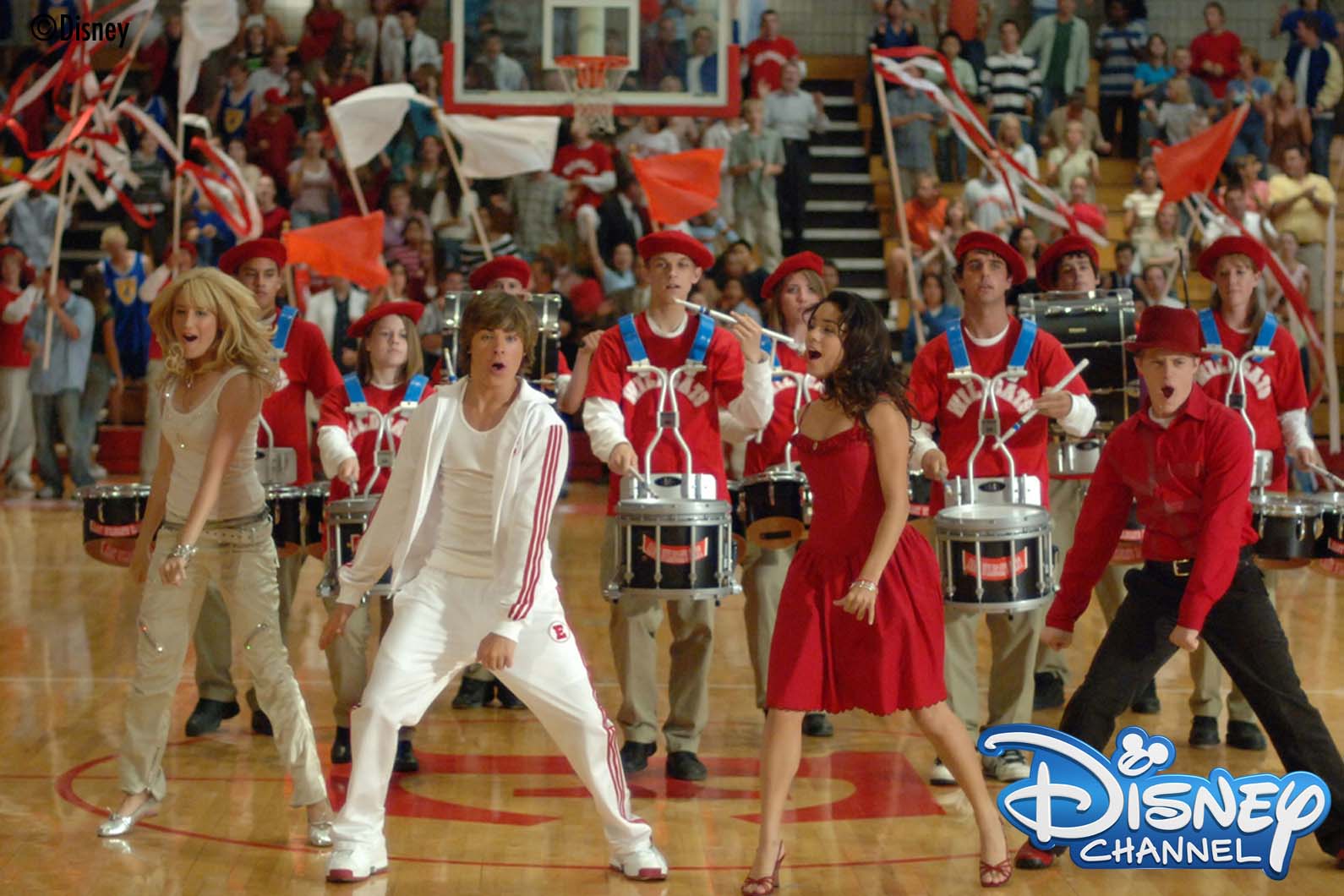 ディズニー チャンネル公式 ハイスクールミュージカル はとにかく吹き替え声優が豪華 トロイ 森田成一さん ガブリエラ 折笠富美子さん シャーペイ 永田亮子さん ライアン 福山潤さん チャド 関智一さん テイラー 坂本真綾