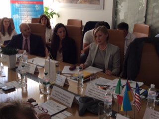 Clint_Canada's tweet photo. Emma Turos of @cucc_ukraine presents opportunities of #CUFTA & practical paths for 🇺🇦 #SMEs + #CUTISProject support https://t.co/v2BmfdDpGH