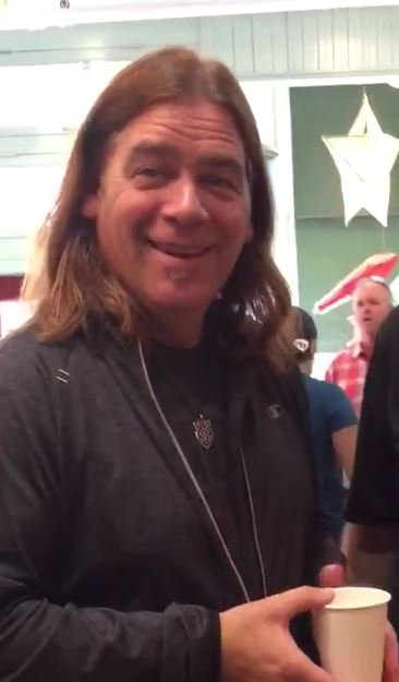 shylaura's tweet photo. Tonight 🎸 Alan Doyle 🎻 in Aurora 💃
Helping local charities https://t.co/uP3yQrMFji 
@alanthomasdoyle  @MagnaHoedown https://t.co/ZZLG3Q3Qbo