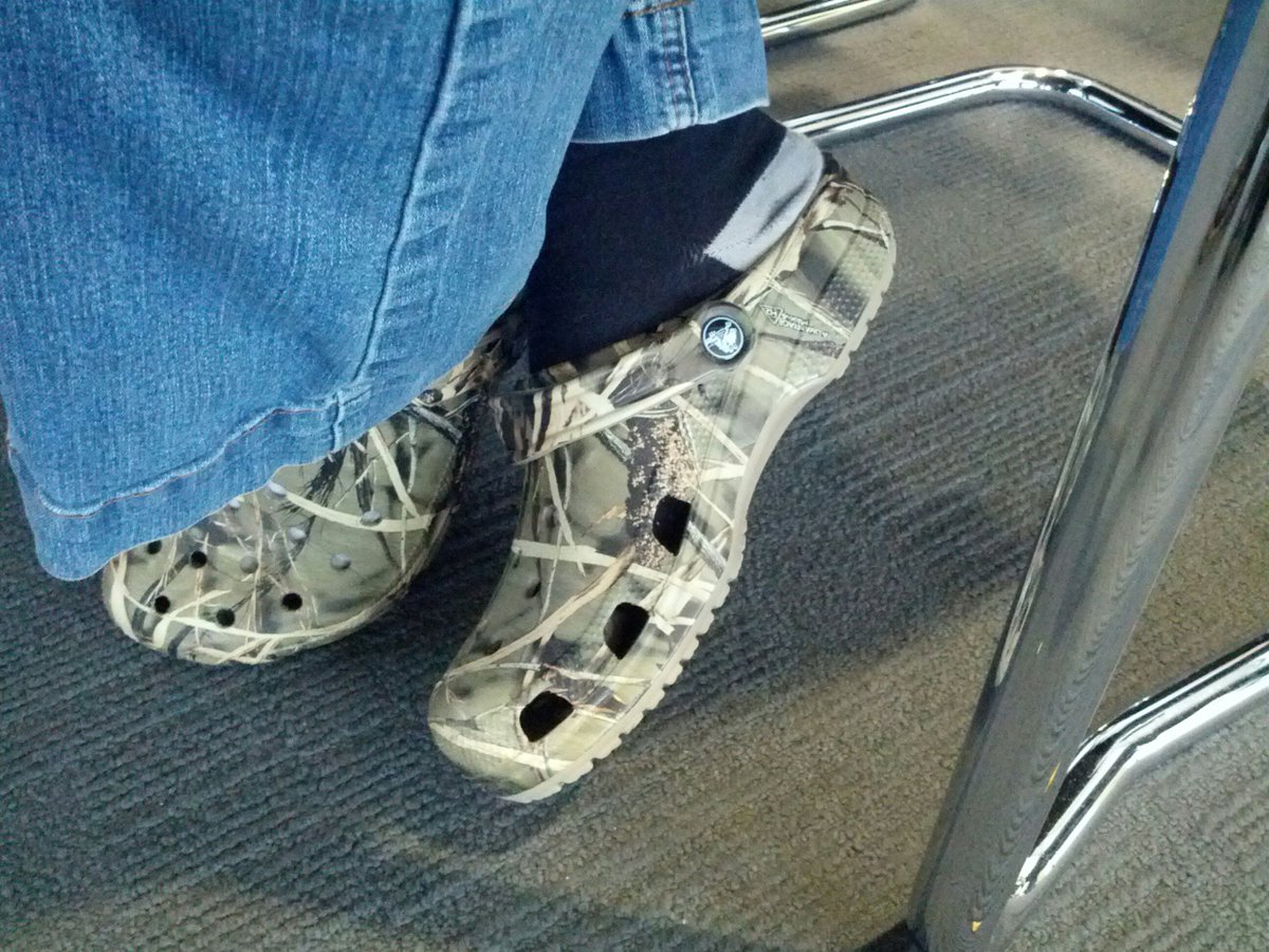 leyrer's tweet image. Business conference attire spotted at #iconuk 
Guess who it is. ;)