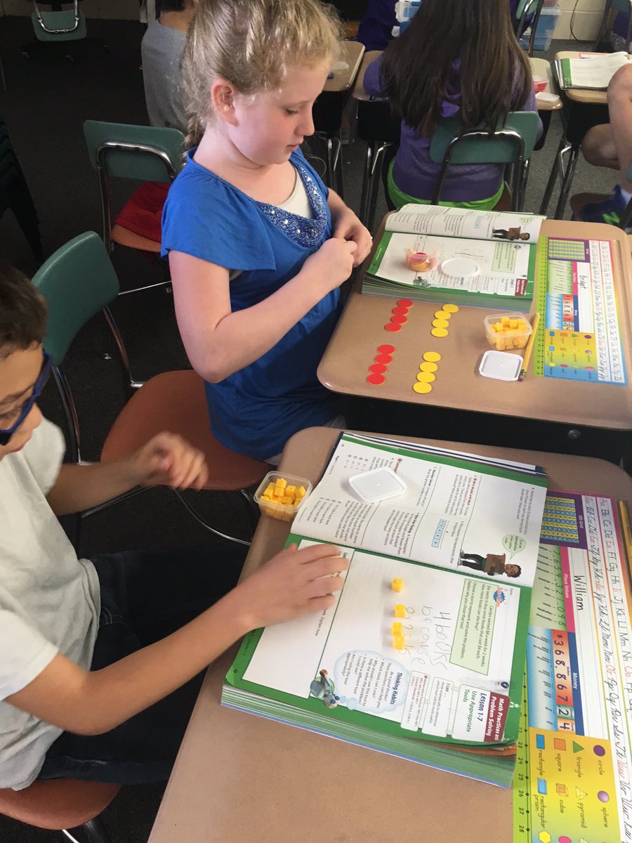 ahareid's tweet photo. Using appropriate tools to represent a math problem #alasconnected #lakeview #3rdgrade #toolsformath https://t.co/C6QikbUN6b