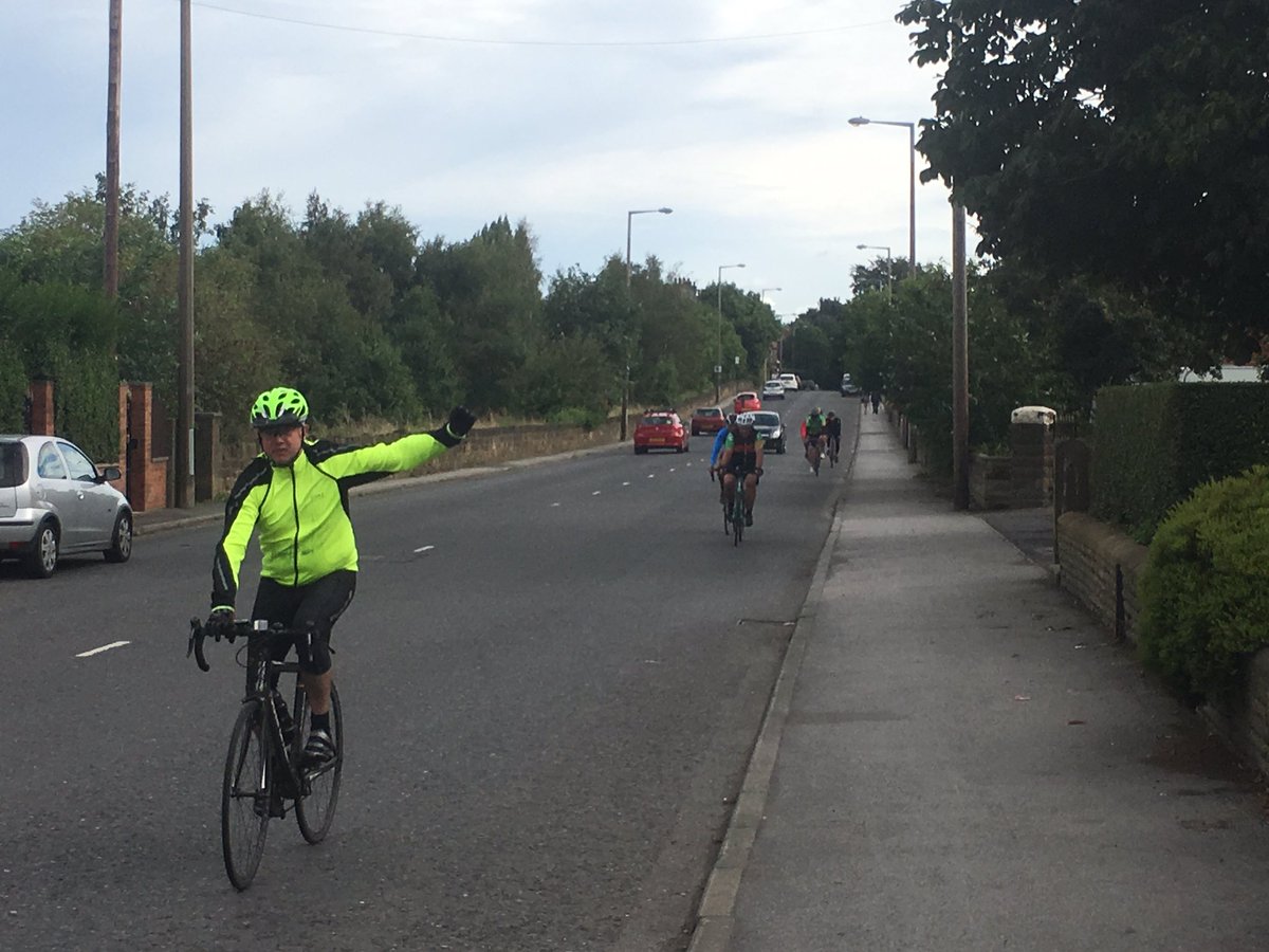 markthg's tweet image. #bambikes @BAMConstructUK @alzheimerssoc @cefonline @JohnFHunt_Group #HVSS 15 miles to go!
