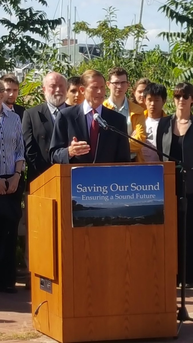 mysticaquarium's tweet photo. Thank you @SenBlumenthal for being a true ocean champion! #SaveOceanTreasures https://t.co/apKE7CKtNS
