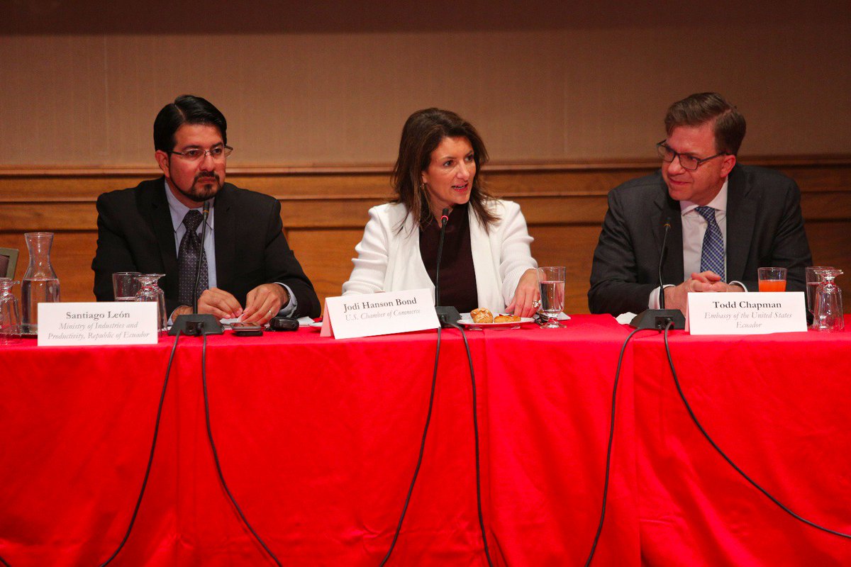 Produccion_Ecu's tweet photo. Vicepresidenta de @USChamber, Jodi Hanson: "Ofrecemos apoyo al #Ecuador para desarrollar negocios" #InversionesEEUU. https://t.co/fRVoODE9HD