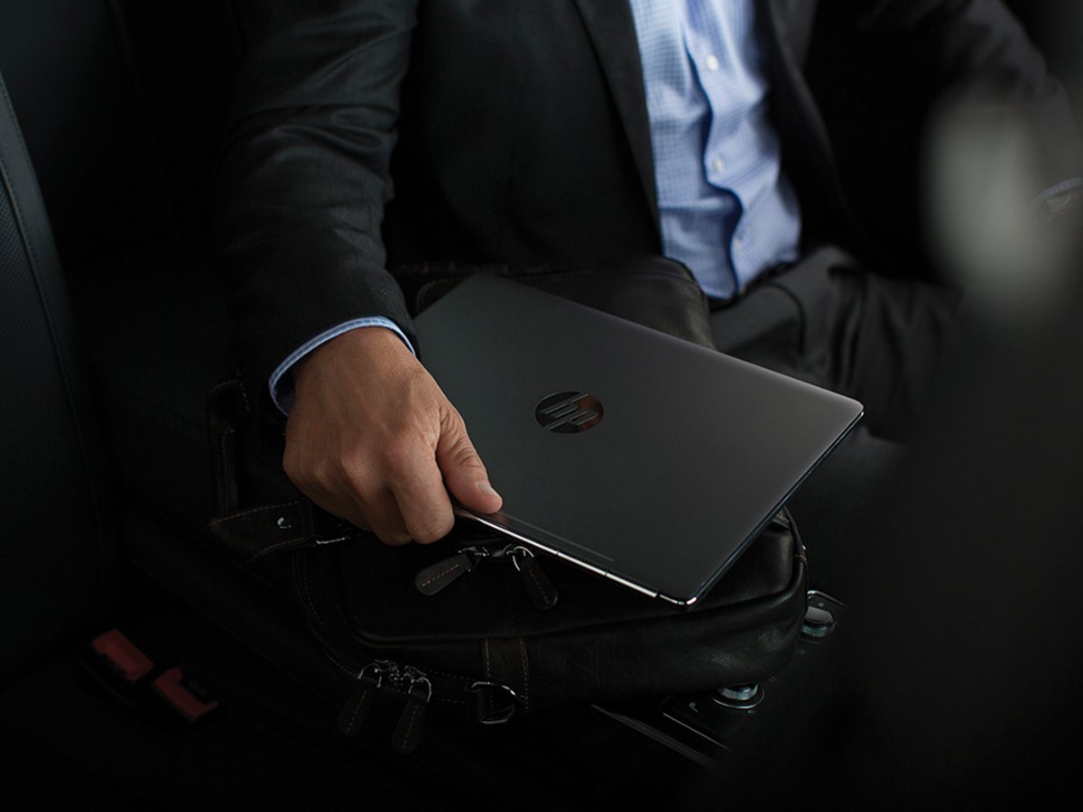 HP_Italia's tweet photo. Creato per il #business: #HP Elitebook Folio, la soluzione ideale per le tue esigenze! #ReinventObsession https://t.co/Hf2xIAVq39