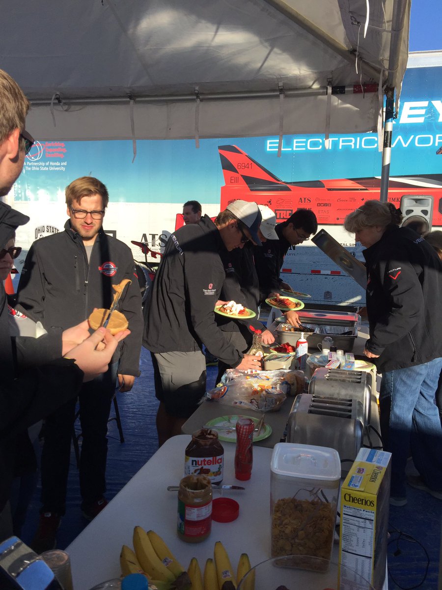 Venturi's tweet photo. #saltflats #Venturi #EWSR amazing morning &place to race. Happy to be here for a great day of speed with @OhioState https://t.co/WS41zV5Dr3