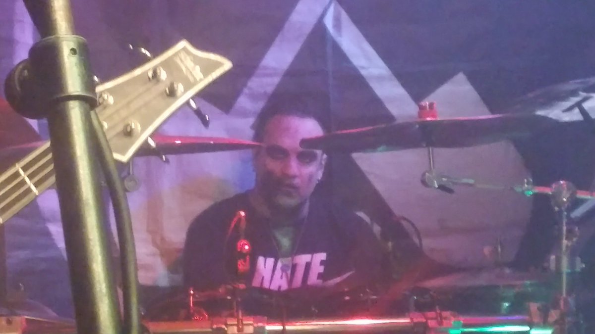 Adara_Dawn's tweet photo. @officialwed13 Incredible as always to see you guys!! Thanks for an amazing show!!! https://t.co/FqdSURa01M