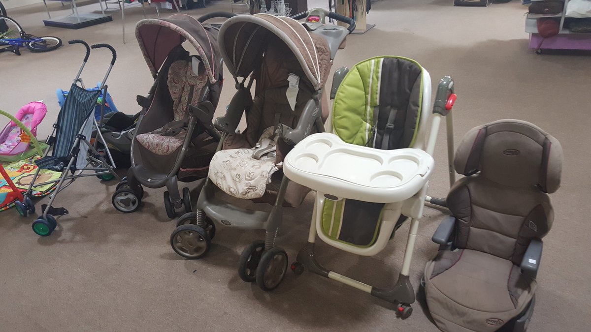 thrift2gift's tweet photo. Weekend Sale - BOGO Infant clothing under 2 years old AND 25% off all baby products and accessories! #garner #cary https://t.co/XkxSdJh3ly