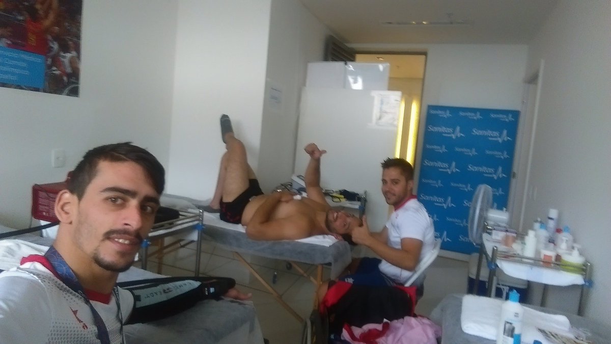 Fran Lara tweet media