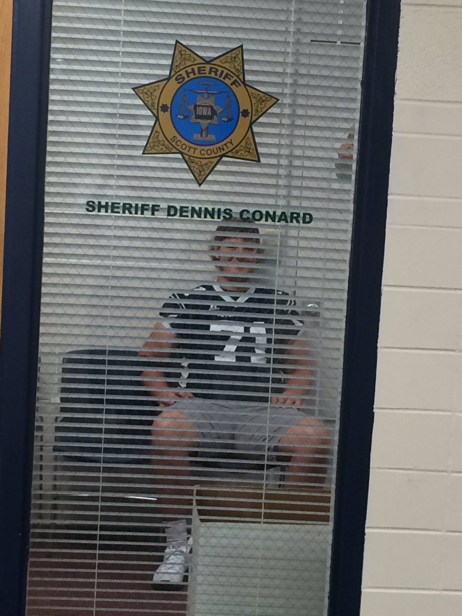 ThuenenLucas's tweet photo. #freepilg @Itszackpilg https://t.co/1FkMdg2dnt
