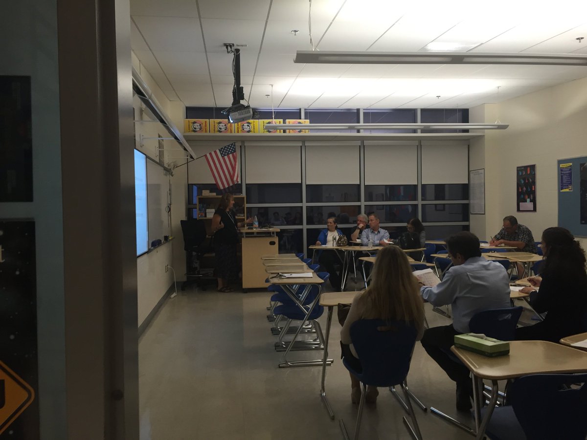 LDominick528's tweet photo. Kathy Bremer speaking with #parents at #OpenHouse2016 @NHS_TWEETS #math https://t.co/WhxXO4DUhE