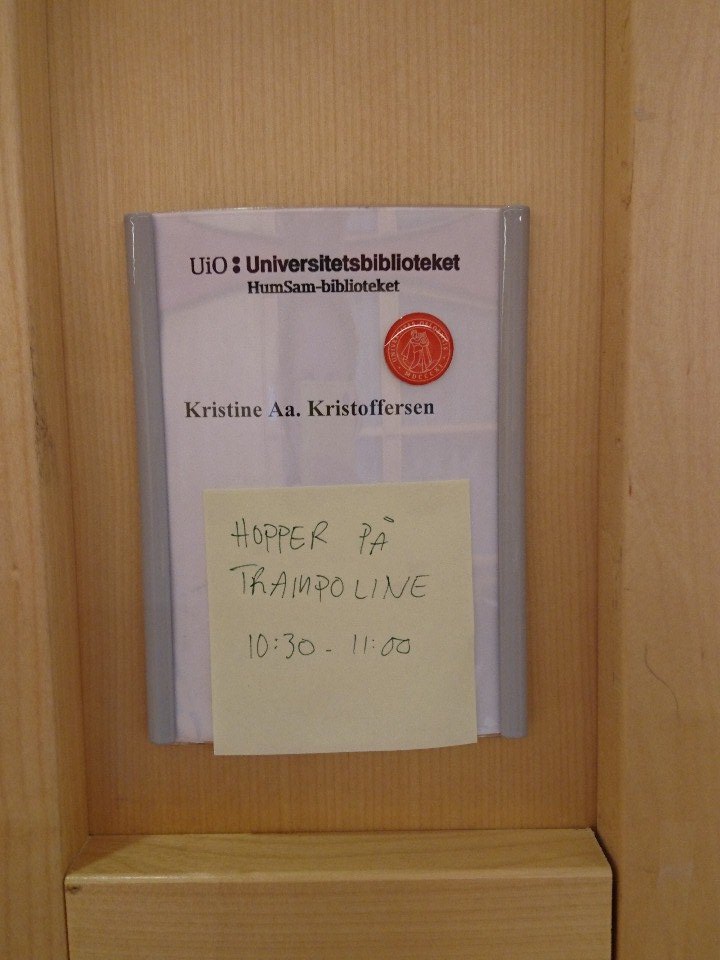 kaalrust's tweet photo. Det er mange veier til gode metadatasystemer #fredag https://t.co/3w9SmnGqIh