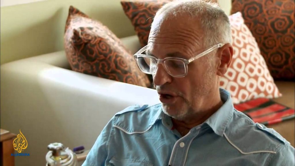 TubeFear's tweet image. Aljazeera 101 East - License to Kill. ... - feartube.com/aljazeera-101-… #Argon #ExitBag #Helium #HeliumHoodKit