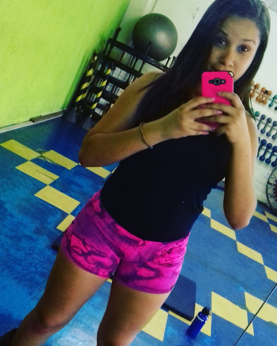 MoniqueSabino6's tweet photo. Bom dia 💪💋 https://t.co/FPkXetsneI