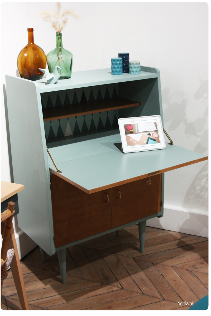 natieak's tweet photo. Joli découverte déco avec @chouettefabrique et ses meubles vintages #rdv21 https://t.co/8LK9Z46d5h