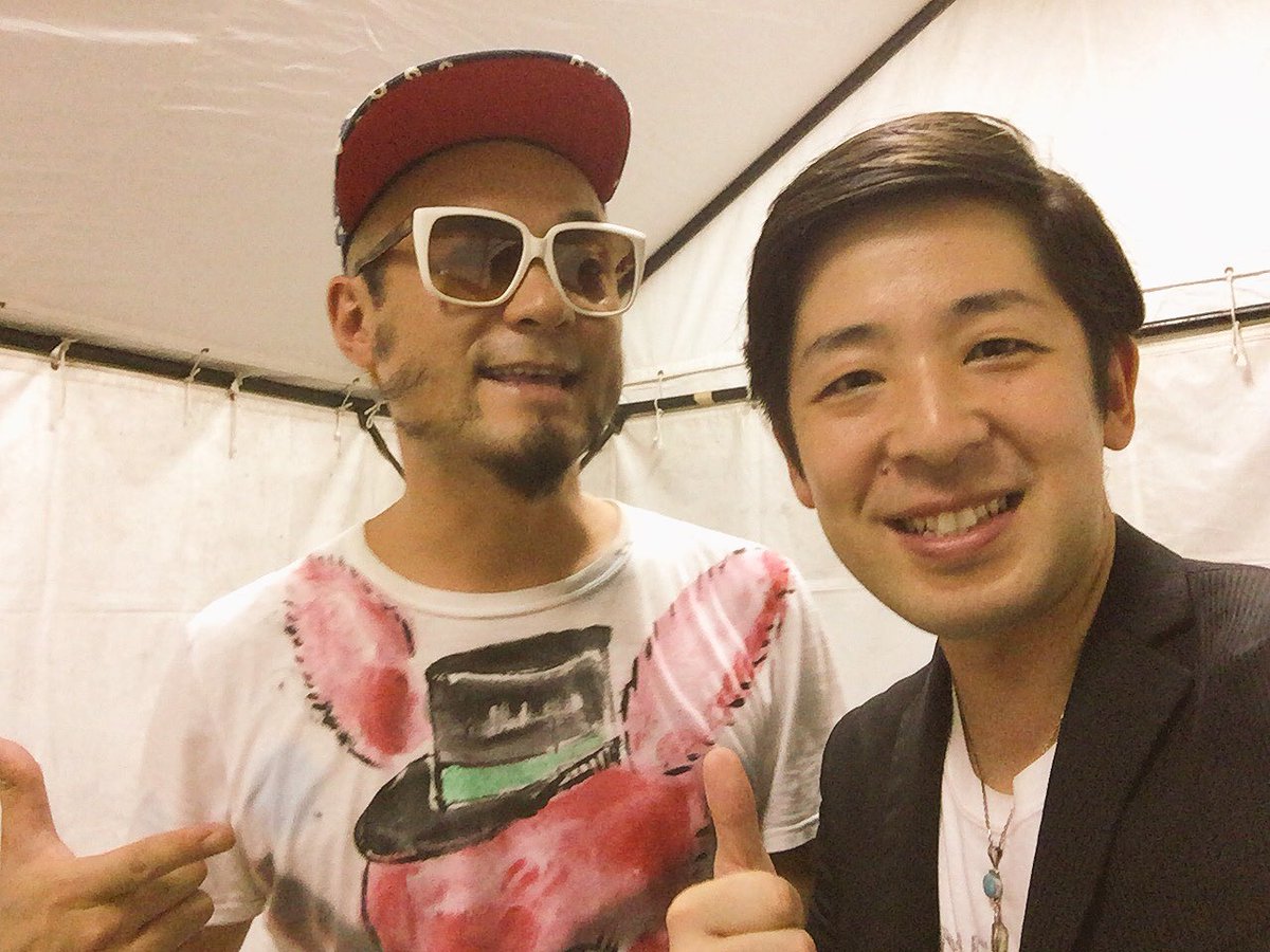Junya_1983ngsk's tweet photo. 金沢ジャズストリート前夜祭ファイナル マンデー満ちるBAND
行ってきやす!!
ゲストは・・・最高にハッピーな元晴(from SOIL&"PIMP" SESSIONS)さん。
#kjs2016 https://t.co/SOowwGEImW
