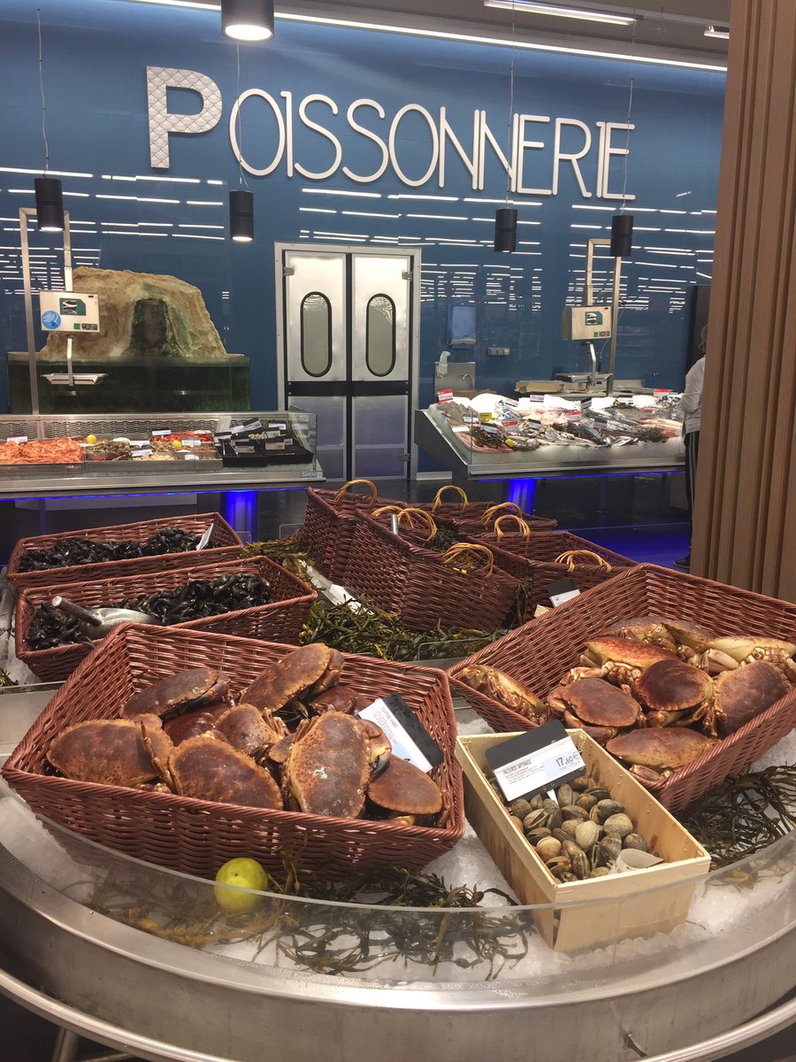 Ustsylvain49's tweet photo. #soles #sandres de Loire 🐠🐟#tourteaux vivants #merlans de ligne #longes de thon 🐡🦀 https://t.co/SOCHZvt8EL