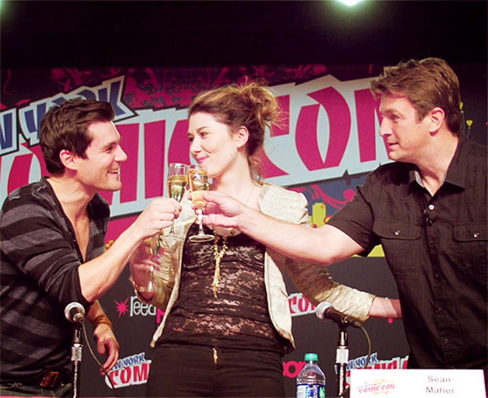 StupidHans's tweet photo. @germannateclub Ibid. #NYCC2012 @NathanFillion @JewelStaite @Sean_M_Maher #FireflyPanel @LongBeach_CCFirefly&ConMan https://t.co/4TDhWV1wYF