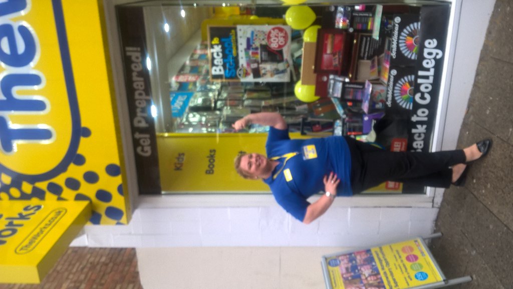 ollyemson's tweet photo. Good luck @gaborgio79 at your brand new  store in  Bishops Stortford !! https://t.co/KJg9mHkFtJ