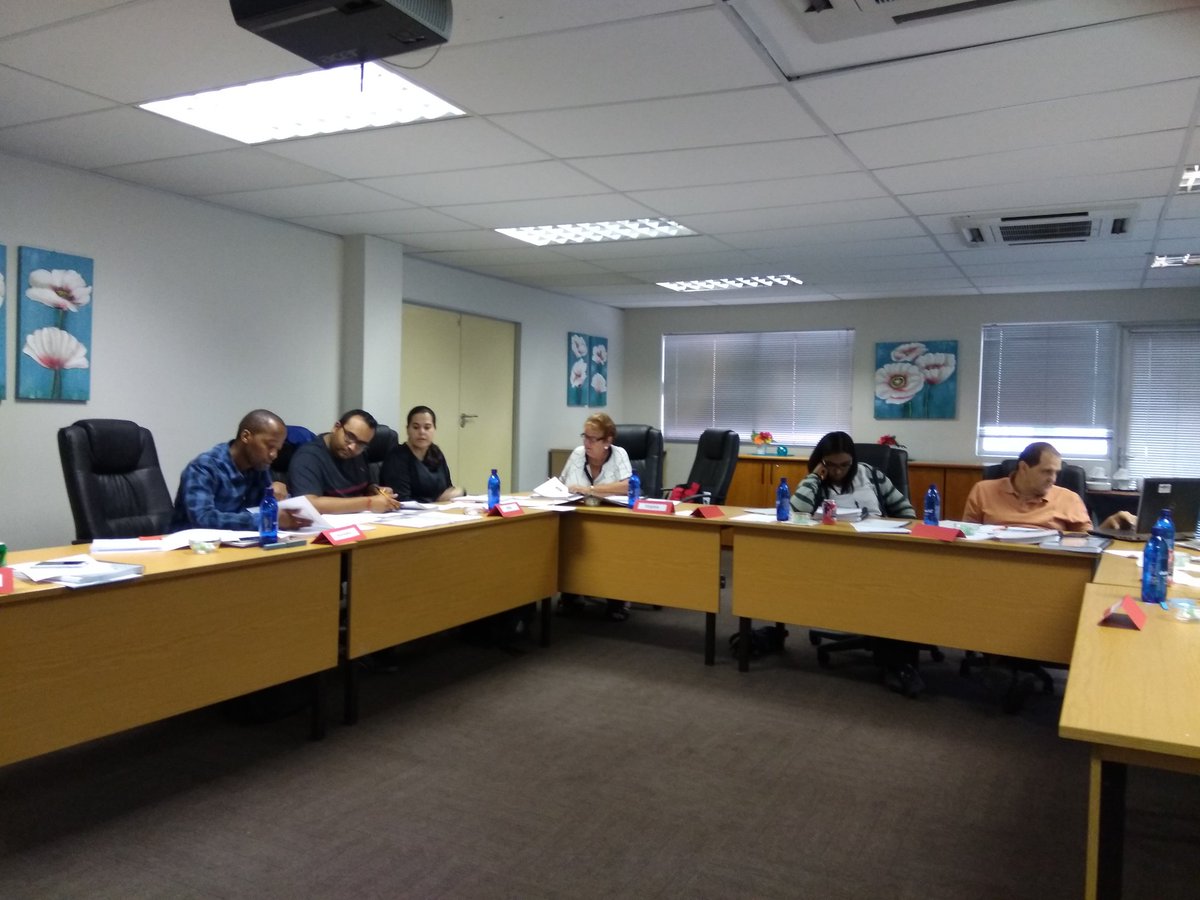 IIMStuff's tweet photo. Last day (Friday) long after lunch #AIIMIntl #ECM Masters in the making still going strong - case study #AIIMTribe https://t.co/fhBTevGwEa