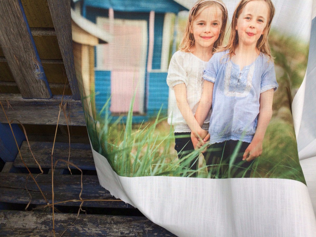 ElobinaUK's tweet photo. Linen East Coast now just £18 a metre! #digtialprint #linen #sustainable #bargain https://t.co/NZ2DXgYswD