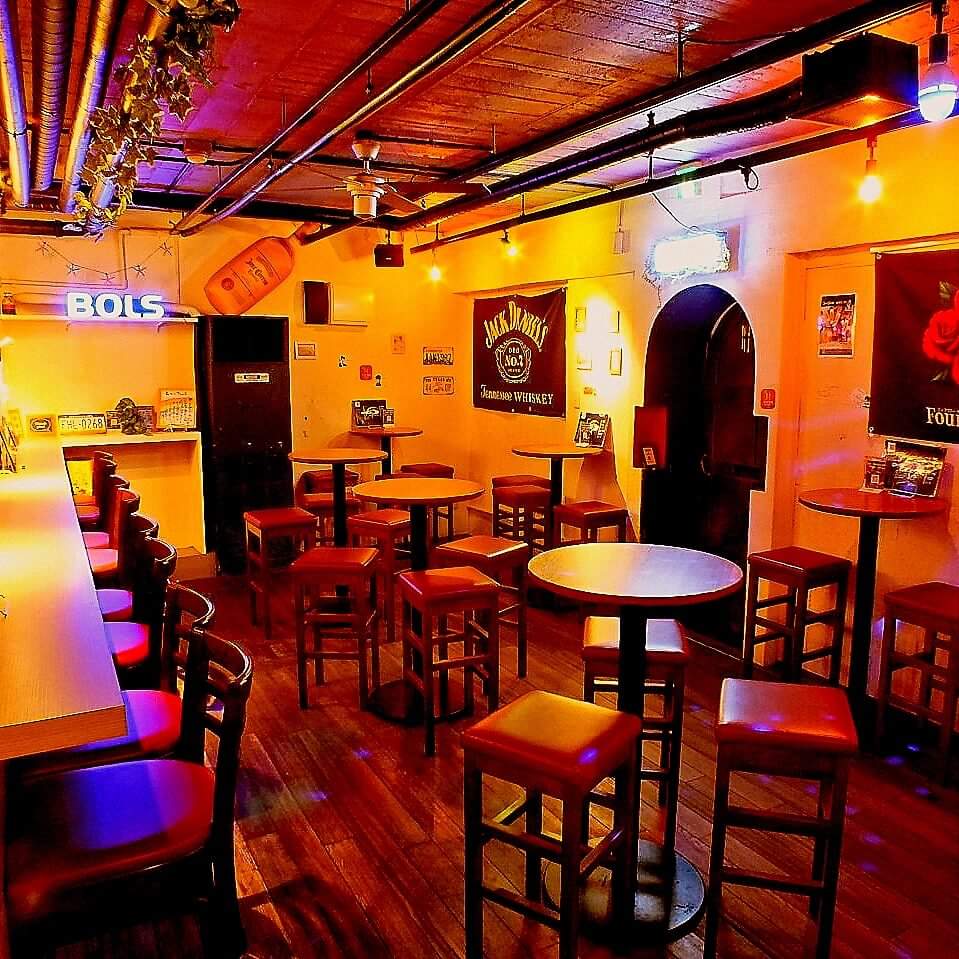 All0円 Barmoonwalk 公式 در توییتر 高田馬場で早稲田で人気の オールカクテル0円バー バームーンウォーク 高田馬場店 週末の夜は財布にうれしい 何杯でも飲める0円バー T Co Zvygdtjdeo