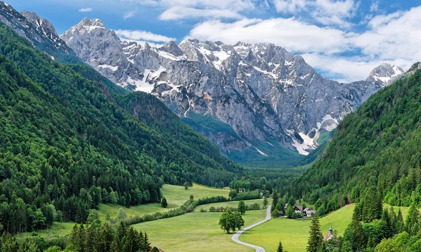 GuardianTravel's tweet photo. Highlights of Slovenia: readers’ travel tips https://t.co/SGcxupULei https://t.co/WifCivc6Td