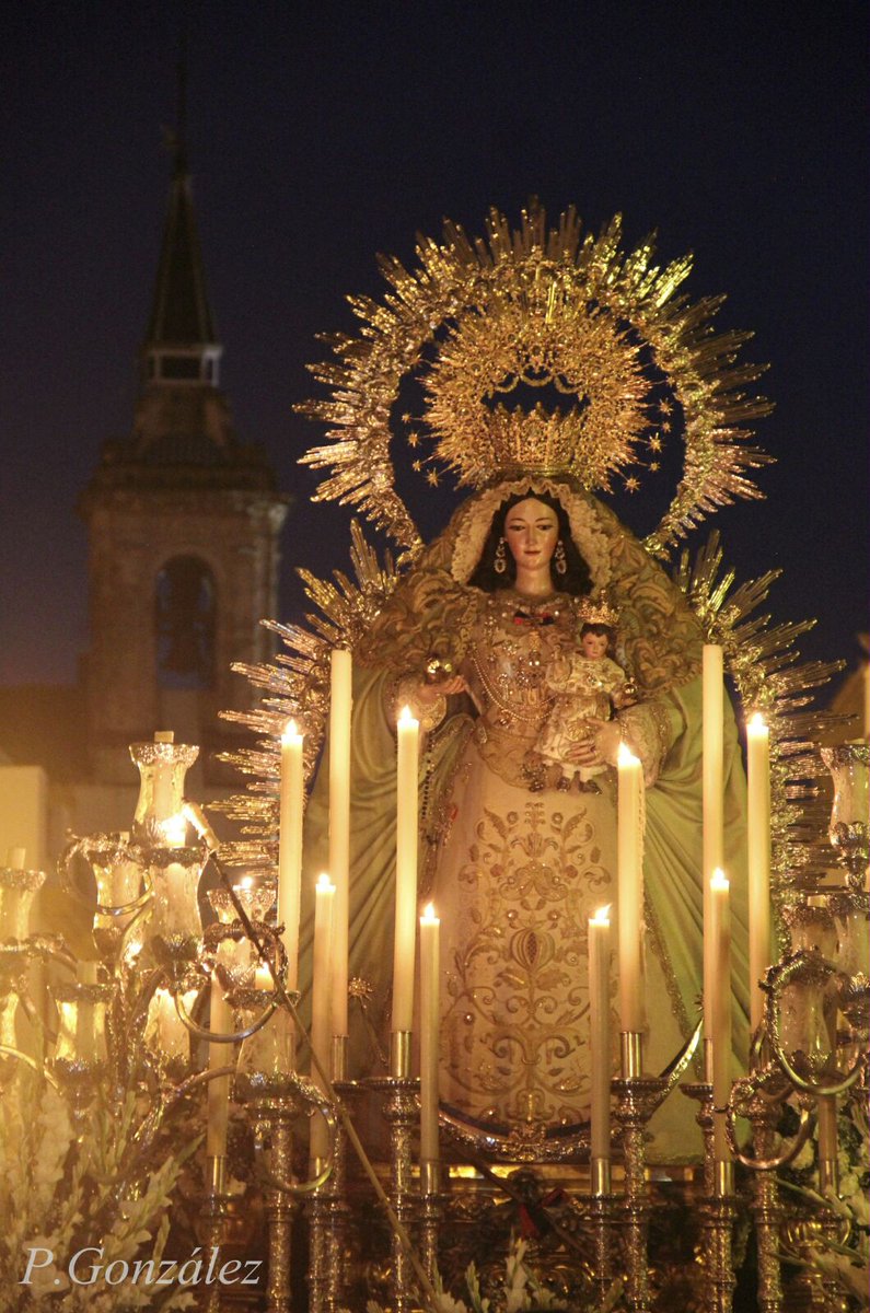 El Día de la Virgen, por Pedro González. 
Reportaje completo: facebook.com/media/set/?set…