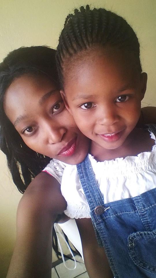 MemyselfandI (@EsbeMoeks) | Twitter