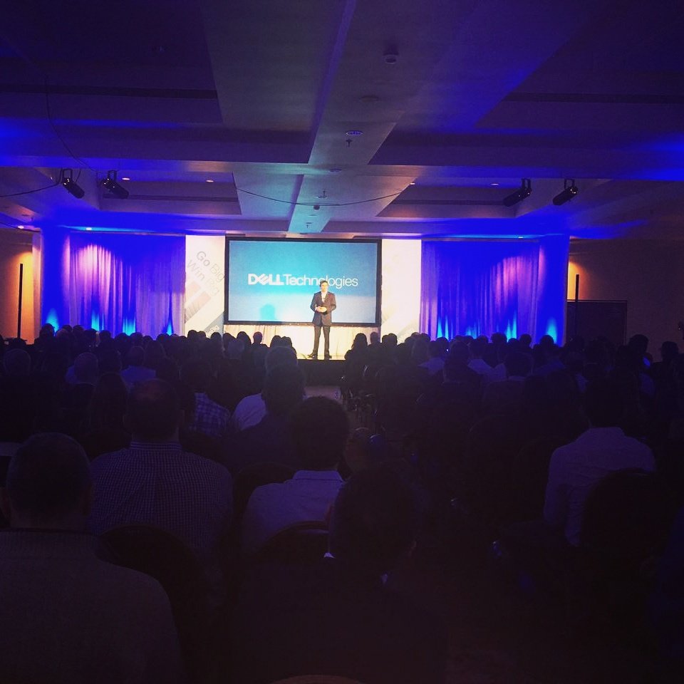 denizeleyton's tweet photo. #GoBigWinBig  #DellTechnologies #DellEMC  #DellArgentina  #IWork4Dell @Dell @DellEMC https://t.co/5JOM2H9QQe