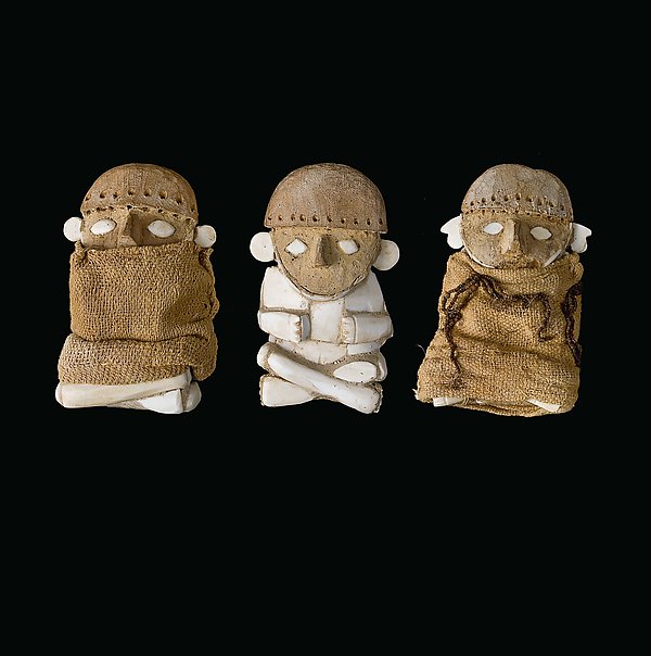 James_A_Doyle's tweet photo. I'll end my @metmuseum #DesignForEternity rant. Don't miss out! Come by: I may be hanging out with Chimú friends. https://t.co/3g4vmU9rox