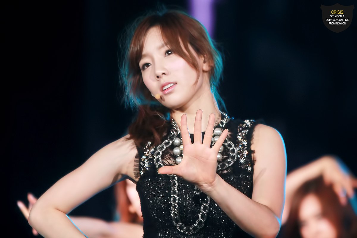 foreversoshi's tweet photo. [COMPILATION] CRISIS 120503-140607
https://t.co/63xIX4wHfm https://t.co/X0ap9wsctH