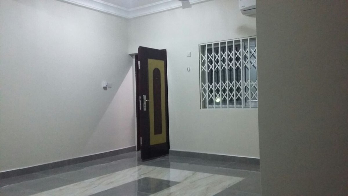 NelsonWorlds's tweet photo. Excellent 1 Bedroom Apartment at Ashongman Estate. CCTV, Air conditioners, fitted kitchen, Water Heater. 0262245999 https://t.co/KkOKuxrIw5