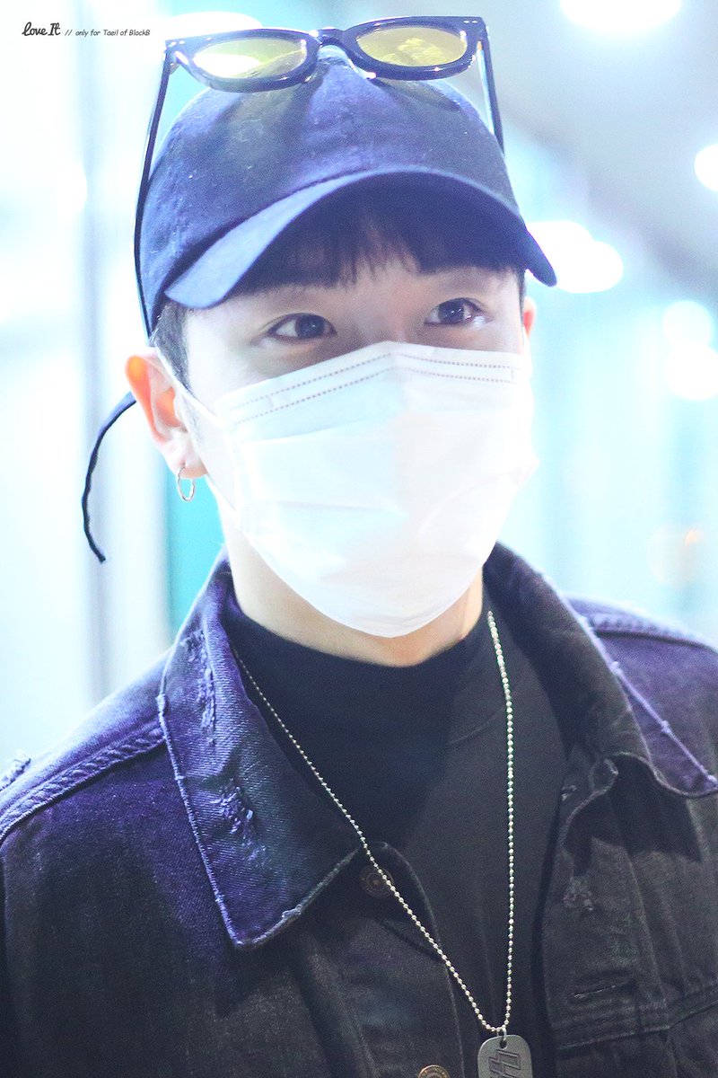 900924net's tweet photo. [HQ] 160913 #블락비 #이태일 #태일 @BB_taeil
여보세요 나의천사 어떻게 내마음을 훔쳤나요 😇 https://t.co/XUZfkU0pFt