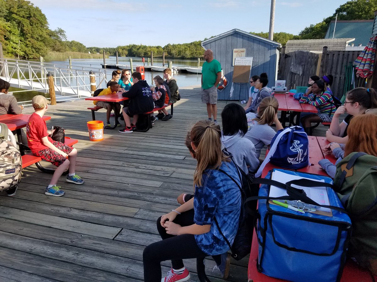 DMS__PLTW's tweet photo. Prepping for a day on the creek with @joebird1000 #Ecosystemstudy #canoeing @DundalkMS @APDeb4 https://t.co/AAcLCXr7Rr