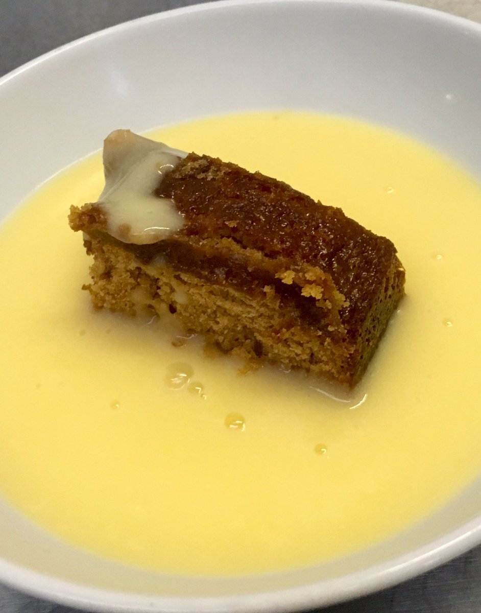 carekitchen1's tweet photo. Sticky marmalade pudding and custard. 🍊🍊🍊 https://t.co/g58bCYumCk