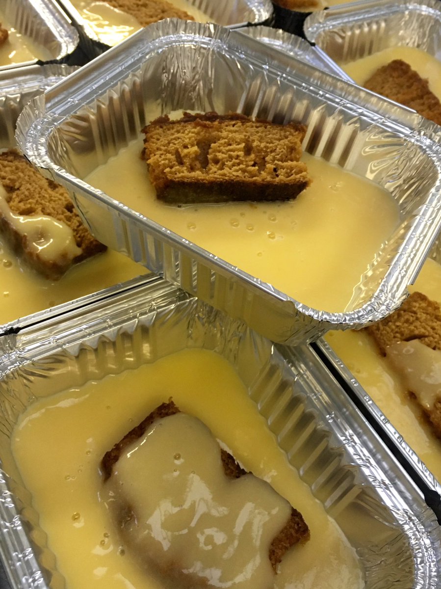 carekitchen1's tweet photo. Sticky marmalade pudding and custard. 🍊🍊🍊 https://t.co/g58bCYumCk