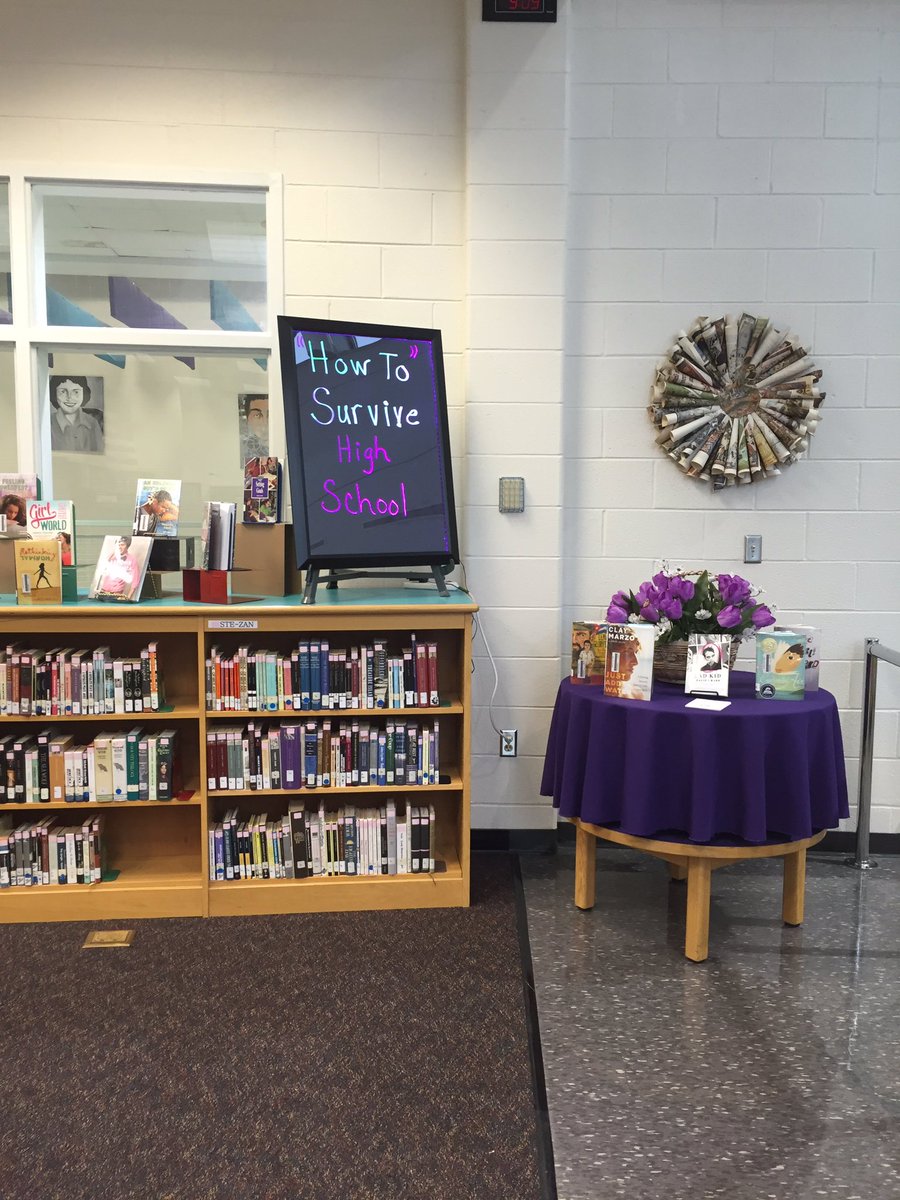 WoodsideLMC's tweet photo. First month's display helping kids start on the right foot! https://t.co/rzvLJhtBaF