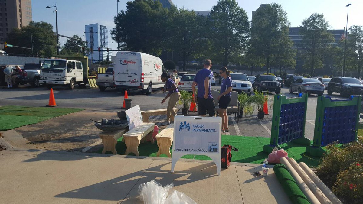 LBI30326's tweet photo. Connect Four anyone? #kaiserpermanente #PD2016buckhead https://t.co/WiR0pulBwa