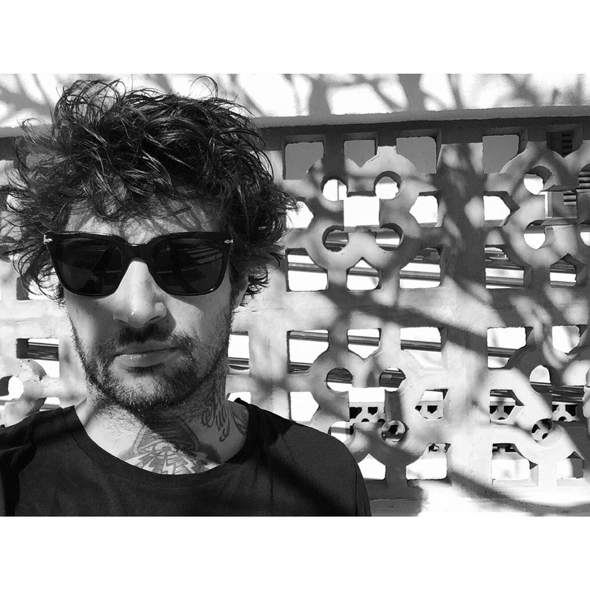 Esta tarde pincho en la tienda del <a href="/Primavera_Sound/">Primavera Sound</a> a partir de las 19:00 <a href="/la_botiga/">La Botiga del PS</a> <a href="/Farmwayrecords/">Farmwayrecords</a>