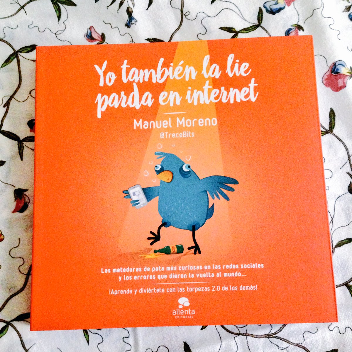 Mirian_kb's tweet photo. Qué regalazo! 😉 Aprender y pasarlo bien con lo nuevo de @TreceBits #YoTambienLaLieParda #Lecciones2punto0 https://t.co/pOtsznhp2t
