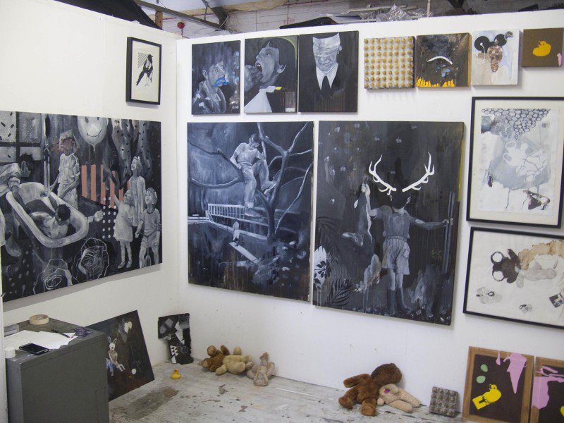 OrganMagazine's tweet photo. We're getting closer to Thursday's Debaser @BSMTSPACE opening now, here's a taste of Bruce Lovelock's studio https://t.co/mrV0jkLgrr
