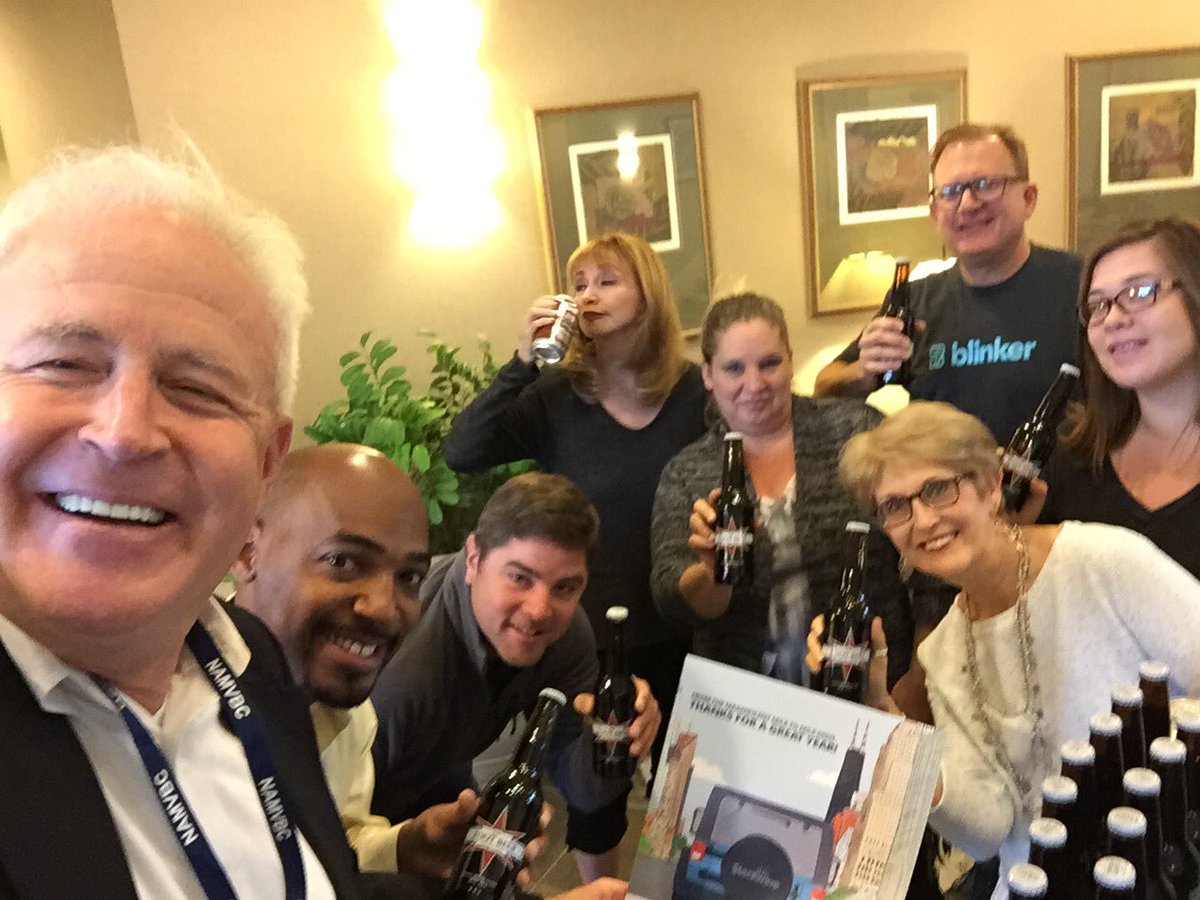 TimWJackson's tweet photo. 99 bottles of root beer on the wall - thx Dale @vAuto @vAutoInc #Stockwave #BestMarketingEver #GooseIslandRB https://t.co/iAqtm7OUMy
