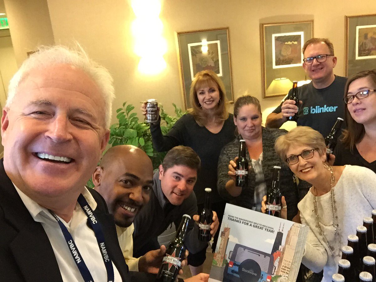 TimWJackson's tweet photo. 99 bottles of root beer on the wall - thx Dale @vAuto @vAutoInc #Stockwave #BestMarketingEver #GooseIslandRB https://t.co/iAqtm7OUMy