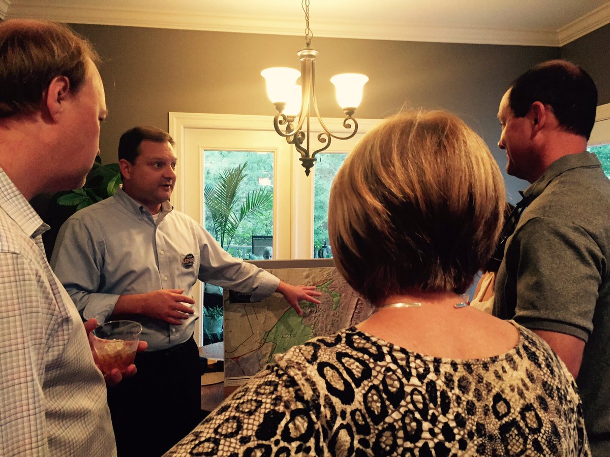 DarrinLedford's tweet photo. Thanks for coming out last night to learn about my plans to run for D-4 seat on @Chattanooga_gov. It starts today! https://t.co/y4GQhQN5jX
