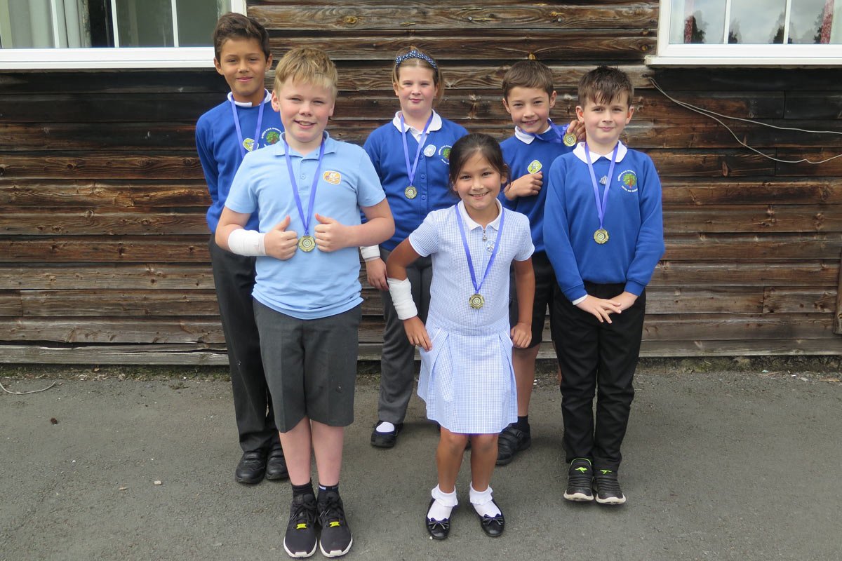 RotaryOswestry's tweet photo. Well done 2 The Dabs @CriftinsPrimary winning team today at @RotaryOswestry #LifeLine and all other pupils today :) https://t.co/13Mxw0dzkG