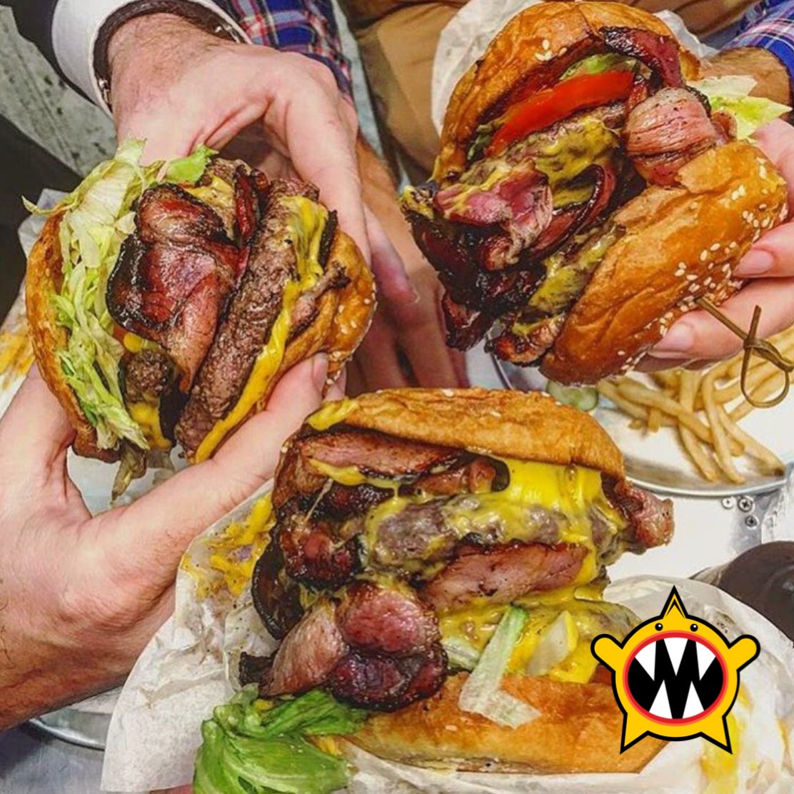 BeastChowDotCom's tweet photo. Bacon Cheeseburger night with tha boys! #foodporn https://t.co/3RQvVBtizO